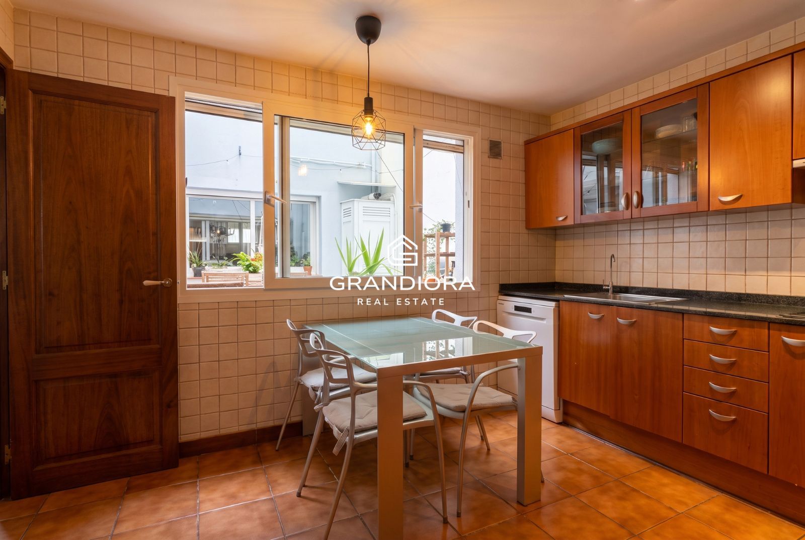 Casa de 5 habitaciones en Passatge de l'Encarnació, Barcelona - Imagen 5