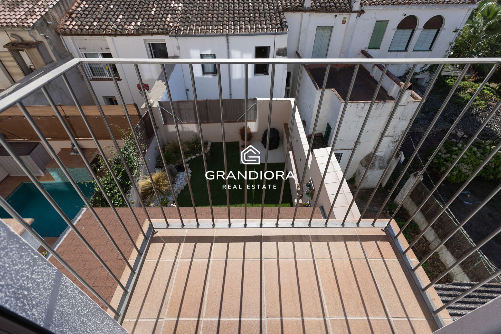 ÁTICO DÚPLEX CON PISCINA PRIVADA EN EL CENTRO DE ARENYS DE MUNT - Imagen 38