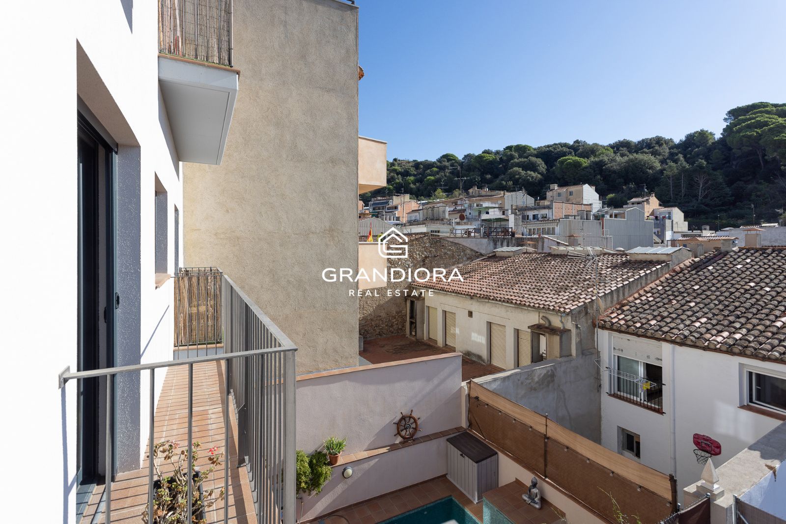 ÁTICO DÚPLEX CON PISCINA PRIVADA EN EL CENTRO DE ARENYS DE MUNT - Imagen 37