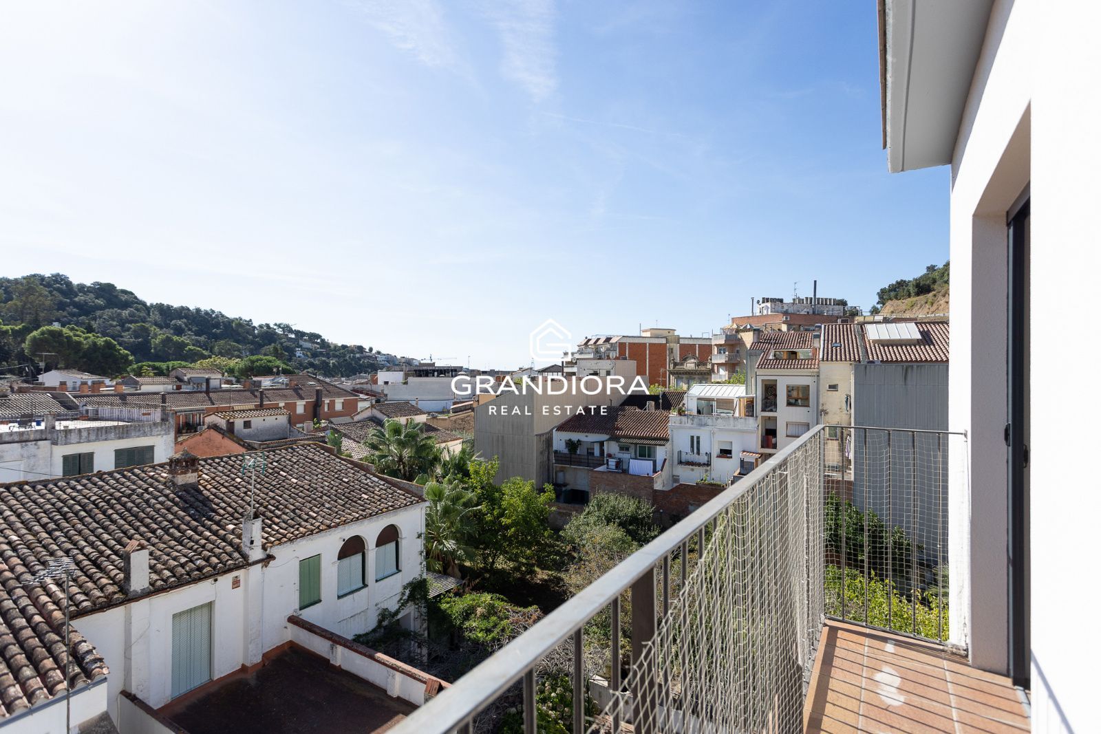 ÁTICO DÚPLEX CON PISCINA PRIVADA EN EL CENTRO DE ARENYS DE MUNT - Imagen 39