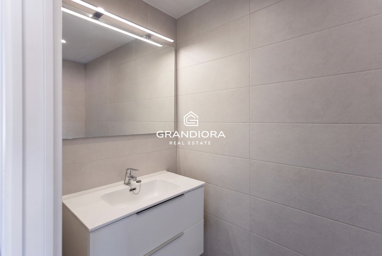 ÁTICO DÚPLEX CON PISCINA PRIVADA EN EL CENTRO DE ARENYS DE MUNT - Imagen 33