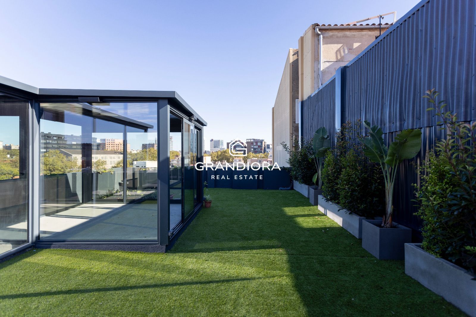 Loft de diseño de dos plantas con terraza y gran balcón en el 22@, Poblenou - Imagen 36