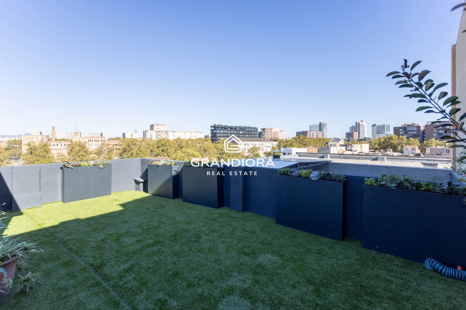 Loft de diseño de dos plantas con terraza y gran balcón en el 22@, Poblenou - Imagen 37