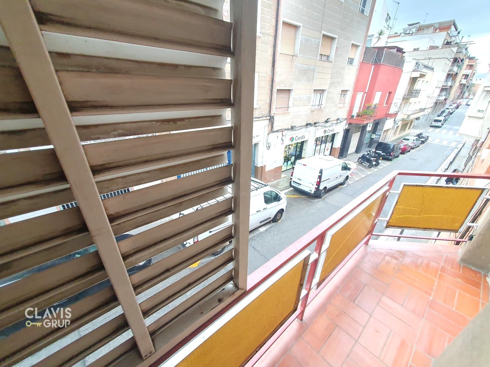 piso en barcelona · nou-barris 150000€
