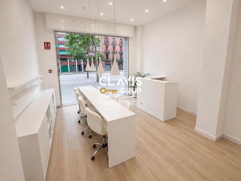 Local Comercial en alquiler y traspaso Barcelona. Ref: 54561. Clavis Grup