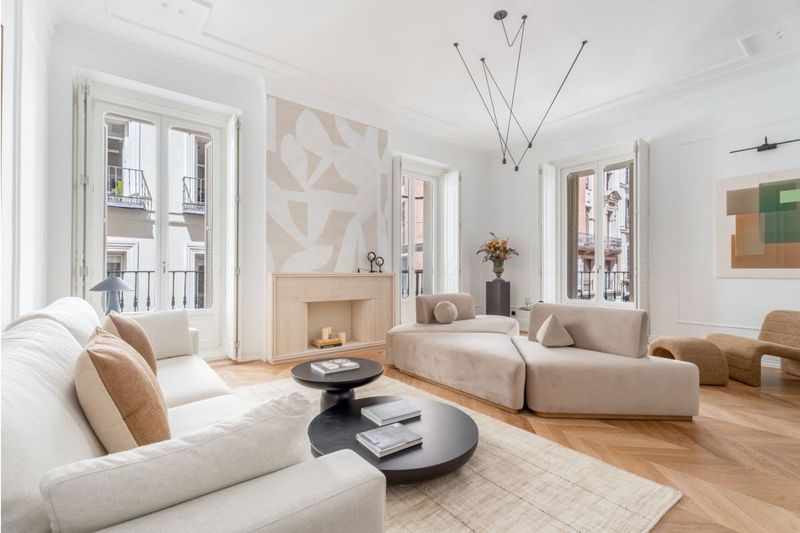 Flat for sale Madrid. Ref: 1381. Homecollection