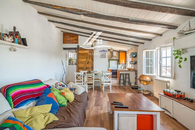 Attique en vente Madrid. Ref: 1328. Grupo Inmobiliario Madrid 24