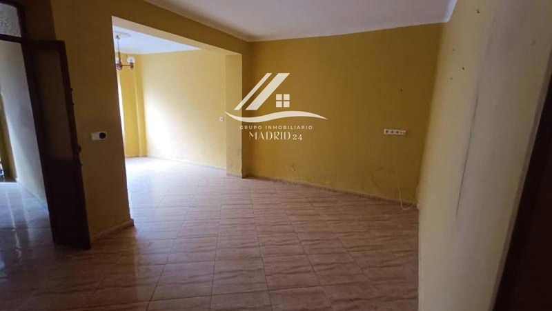 Adosado en venta Moron De La Frontera, Sevilla. Ref: 1534. Grupo Inmobiliario Madrid 24