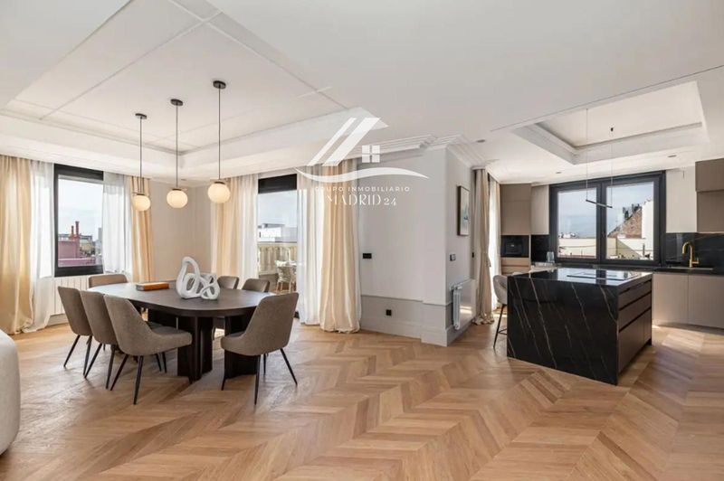 Attique en vente Madrid. Ref: 1695. Grupo Inmobiliario Madrid 24