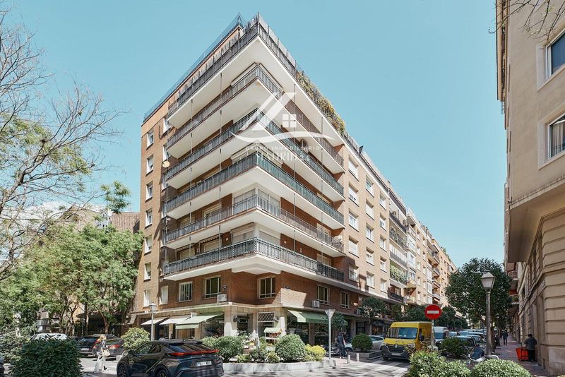 Piso en venta Madrid. Ref: 1856. Grupo Inmobiliario Madrid 24