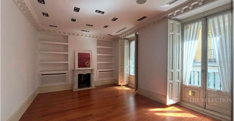 Flat for sale Madrid. Ref: 1062. The Selection Homes