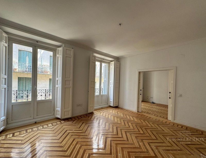 Flat for sale Madrid. Ref: 1275. The Selection Homes