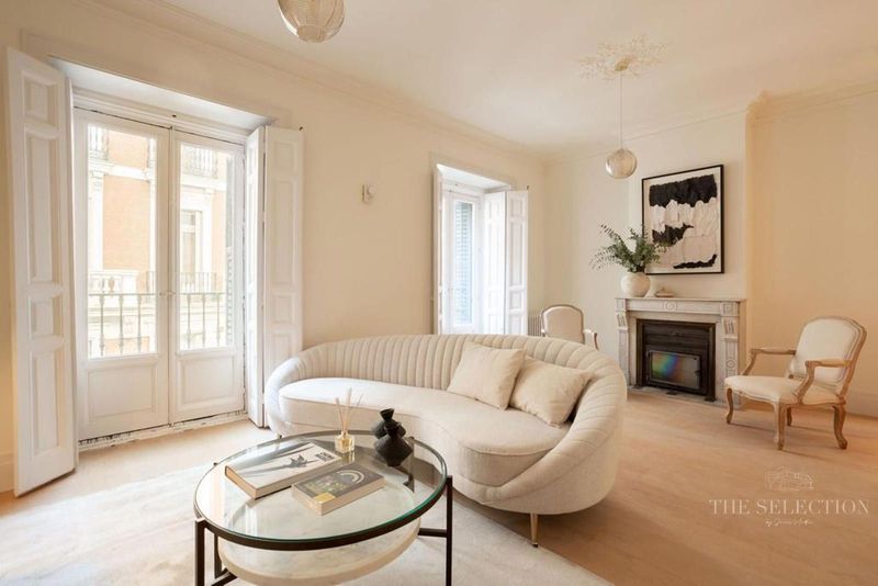 Flat for sale Madrid. Ref: 1382. The Selection Homes