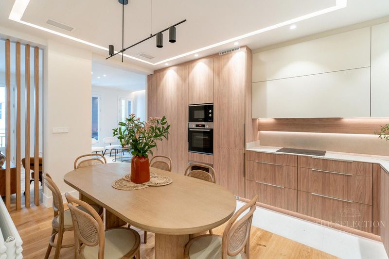 Flat for sale Madrid. Ref: 1418. The Selection Homes