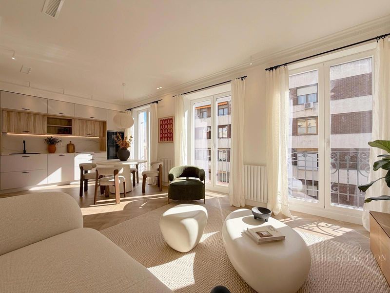 Flat for sale Madrid. Ref: 1496. The Selection Homes