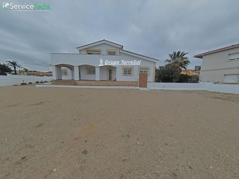 Chalet Independiente en venta Roda De Bara, Tarragona. Ref: 11055. Grupo Torresol