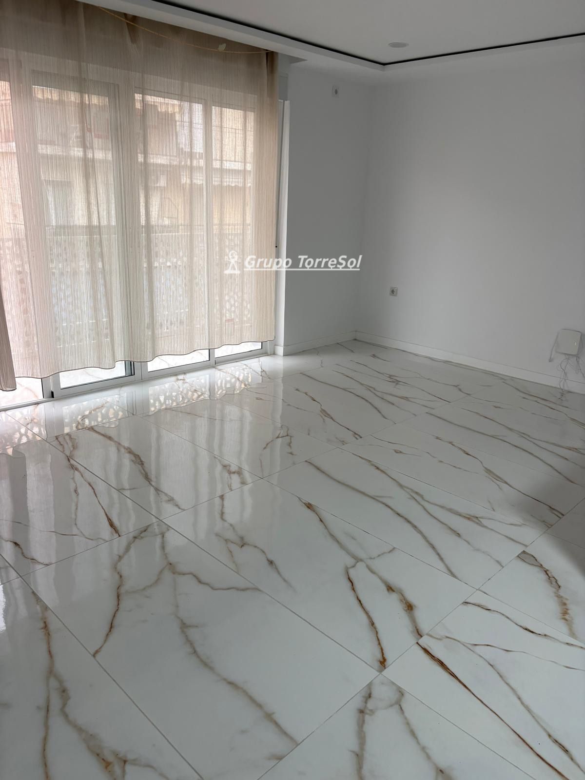 Piso en venta en Santa Pola, Alicante