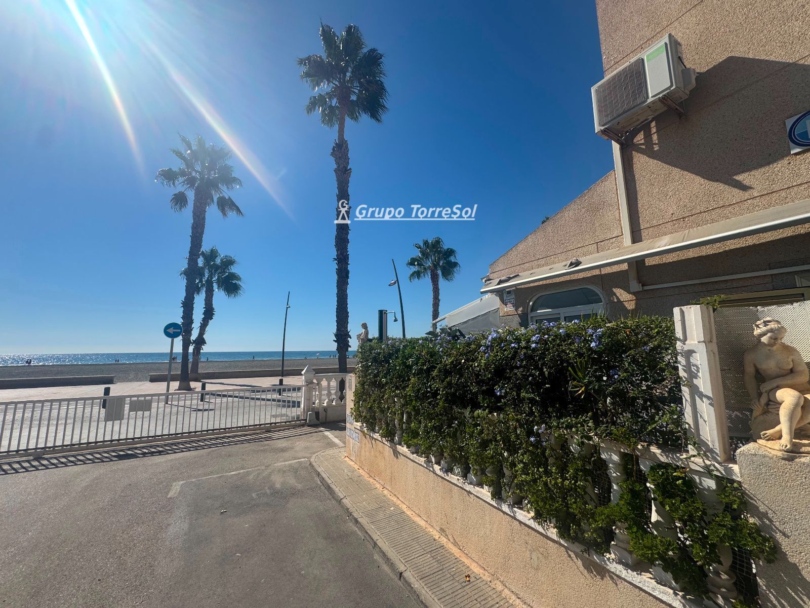 Semi-detached house for sale in Santa Pola, Alicante - Foto 3