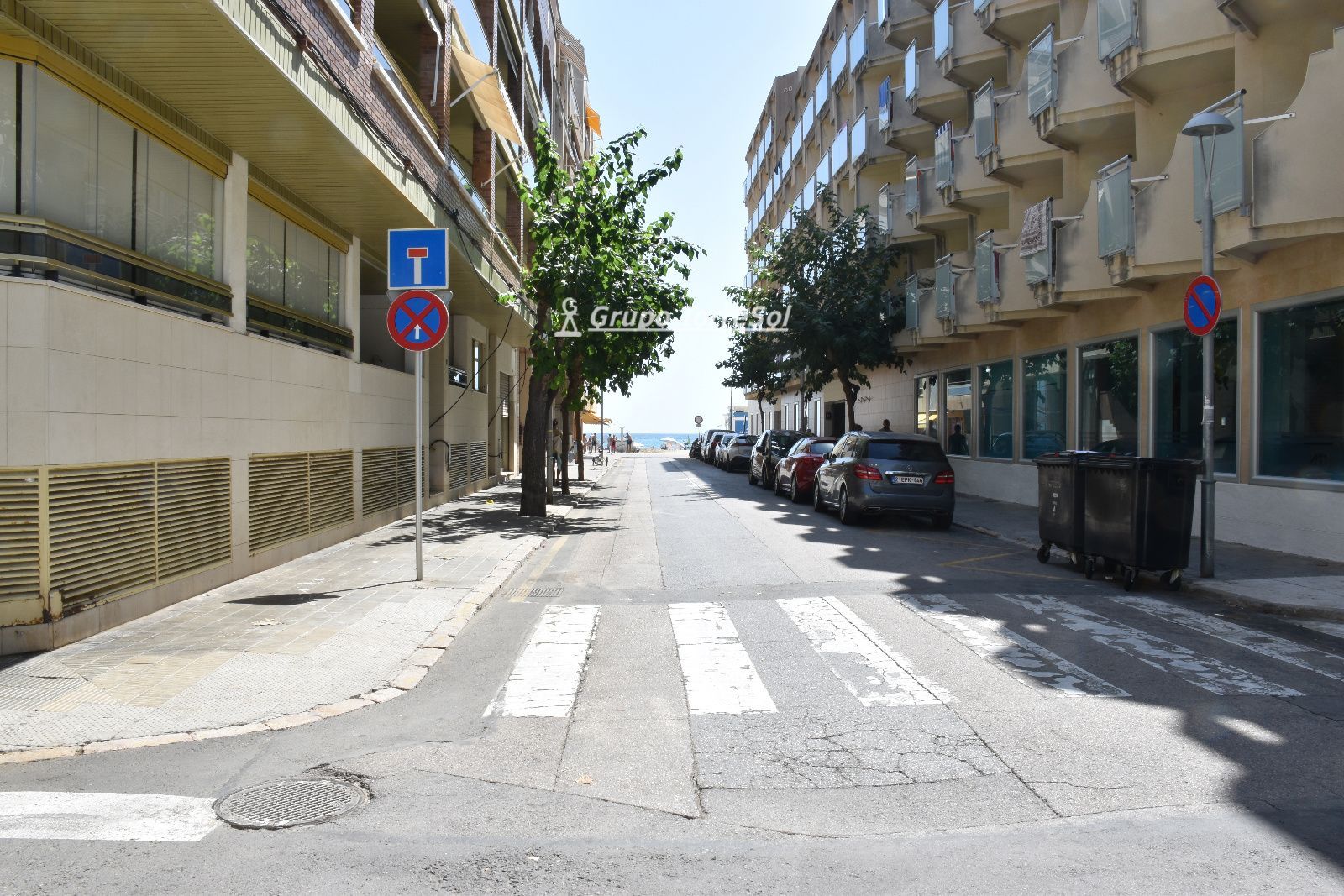 PISO CON PARKING ASCENSOR SEGUNDA LINEA EN CALAFELL