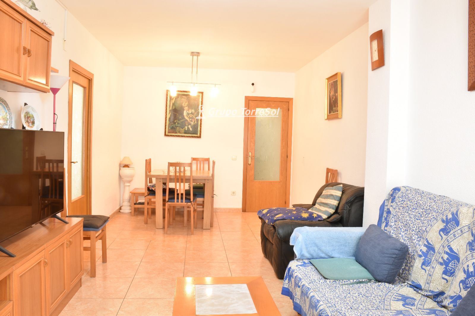 PISO CON PARKING ASCENSOR SEGUNDA LINEA EN CALAFELL