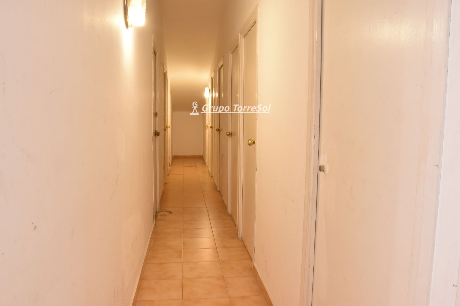PISO CON PARKING ASCENSOR SEGUNDA LINEA EN CALAFELL