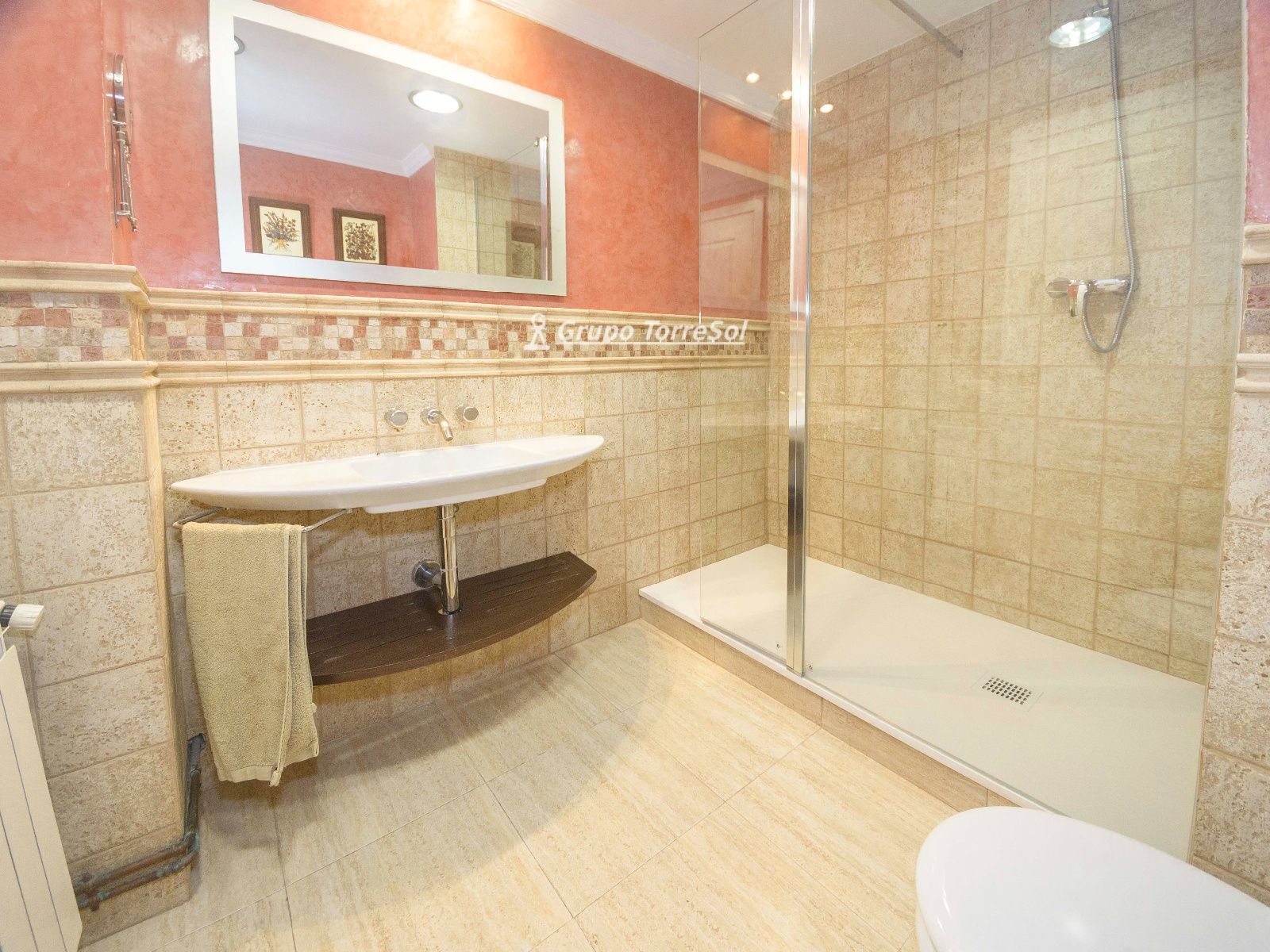 baño - PISO CENTRICO COMPLETAMENTE REFORMADO CERCA DEL MAR!