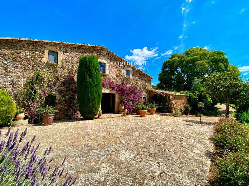Catalan country house for sale Vall-Llobrega, Girona. Ref: 1011. Immogrupstar