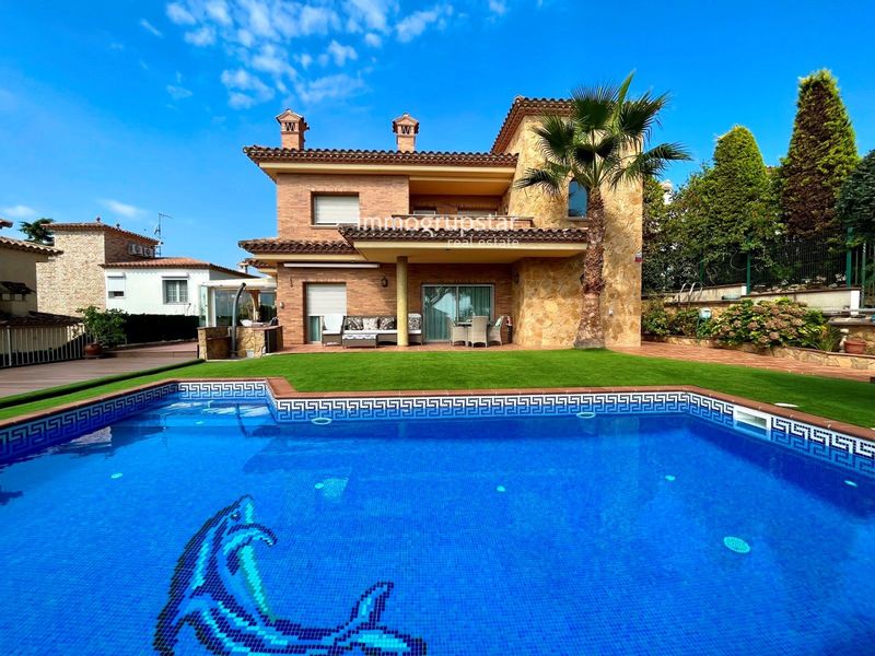 Casa en venta Castell-Platja d