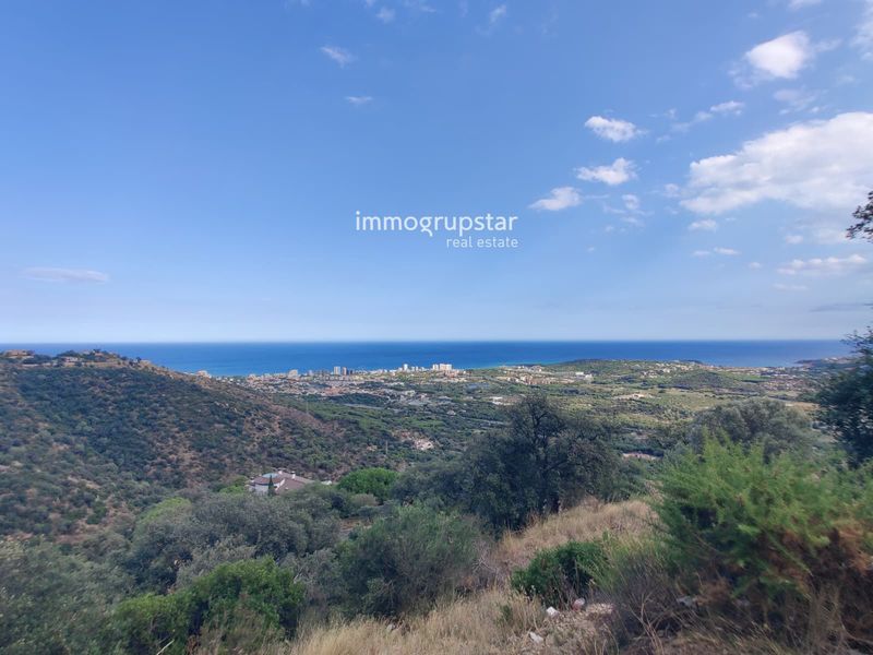 Parcela en venta Castell-Platja d
