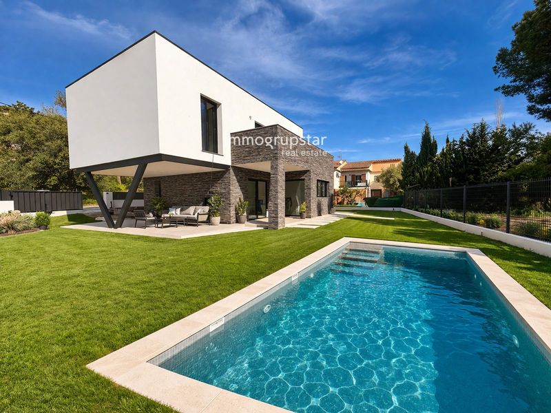 Xalet Independent en venda Calonge, Girona. Ref: 1306. Immogrupstar