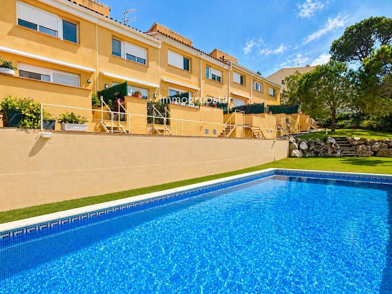Adosado en venta Castell-Platja d