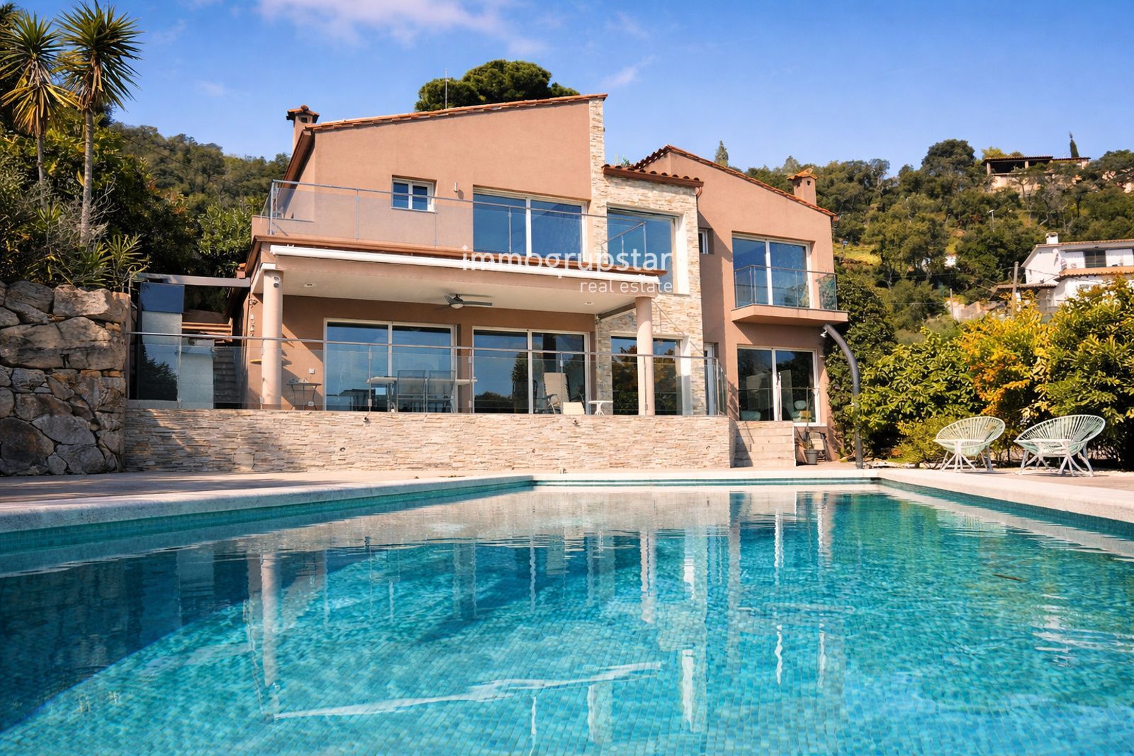 Exclusiva casa con vistas al mar, piscina privada y total privacidad en Calonge - Foto 2