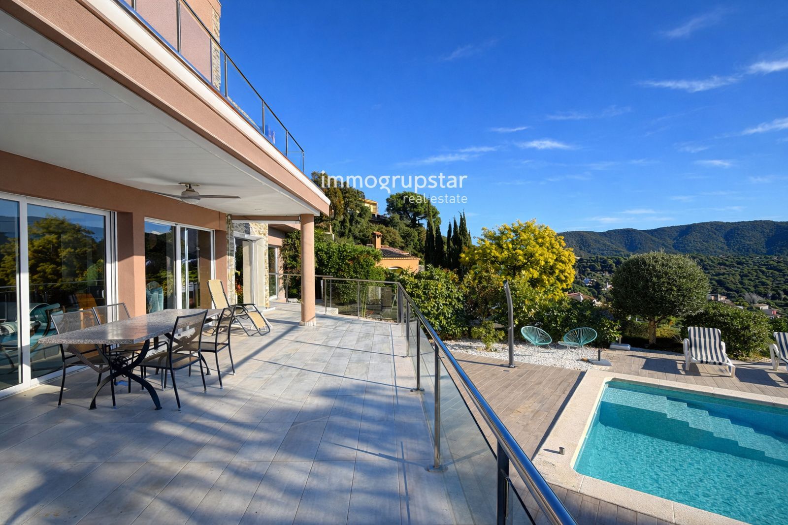 Exclusiva casa con vistas al mar, piscina privada y total privacidad en Calonge - Foto 11