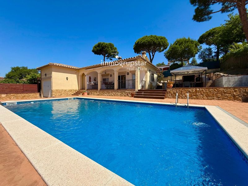 Chalet Independiente en venta Calonge, Girona. Ref: 1409. Immogrupstar