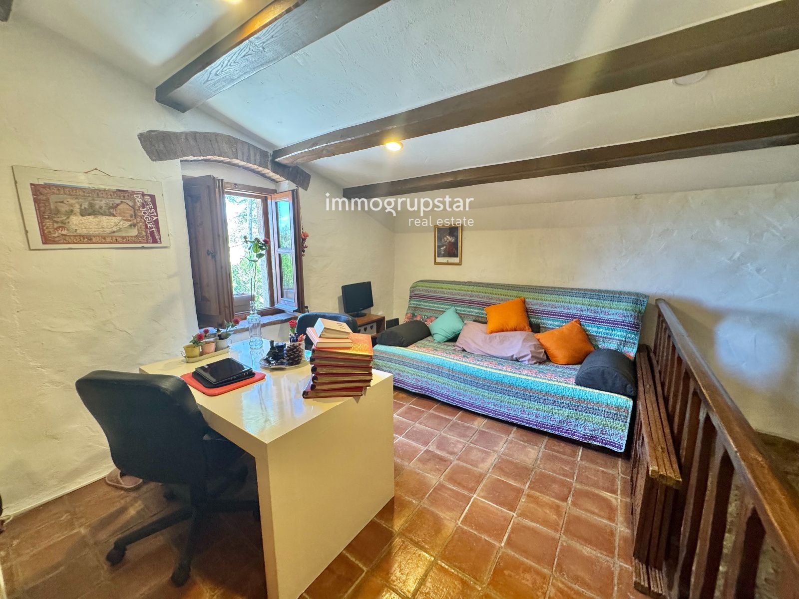 Masía histórica con piscina y terreno - Foto 24