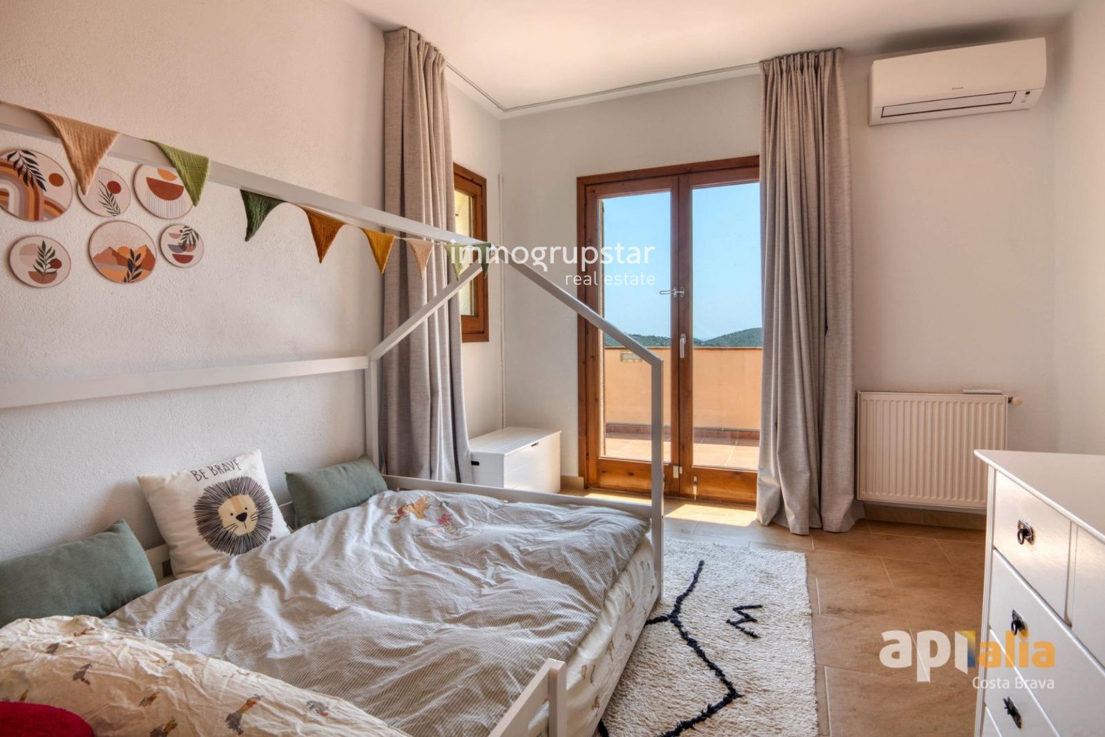 Casa con piscina y vistas en la Costa Brava - Foto 27