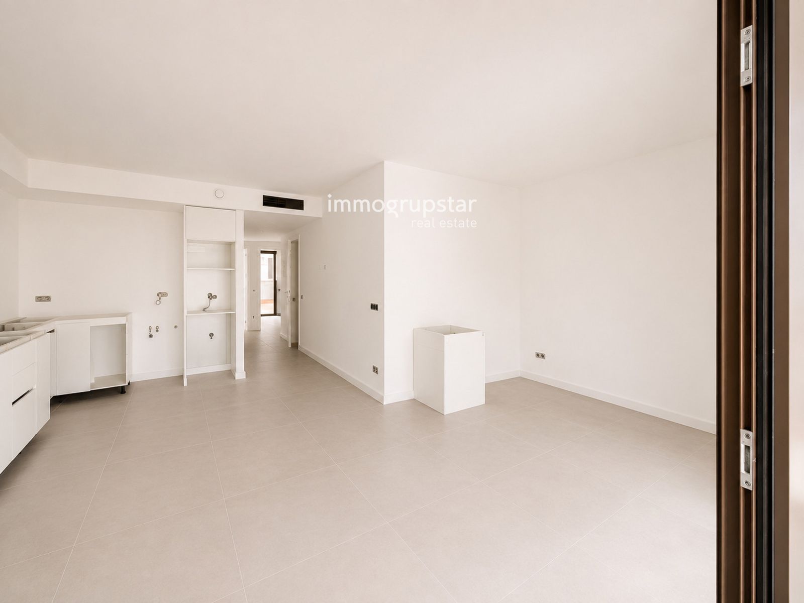 Piso de obra nueva con terraza exclusiva de 70 m² en Palamós - Foto 4
