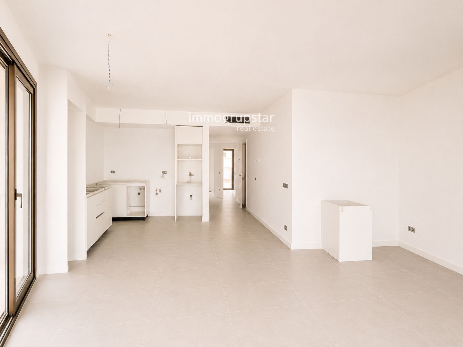 Piso de obra nueva con terraza exclusiva de 70 m² en Palamós - Foto 2