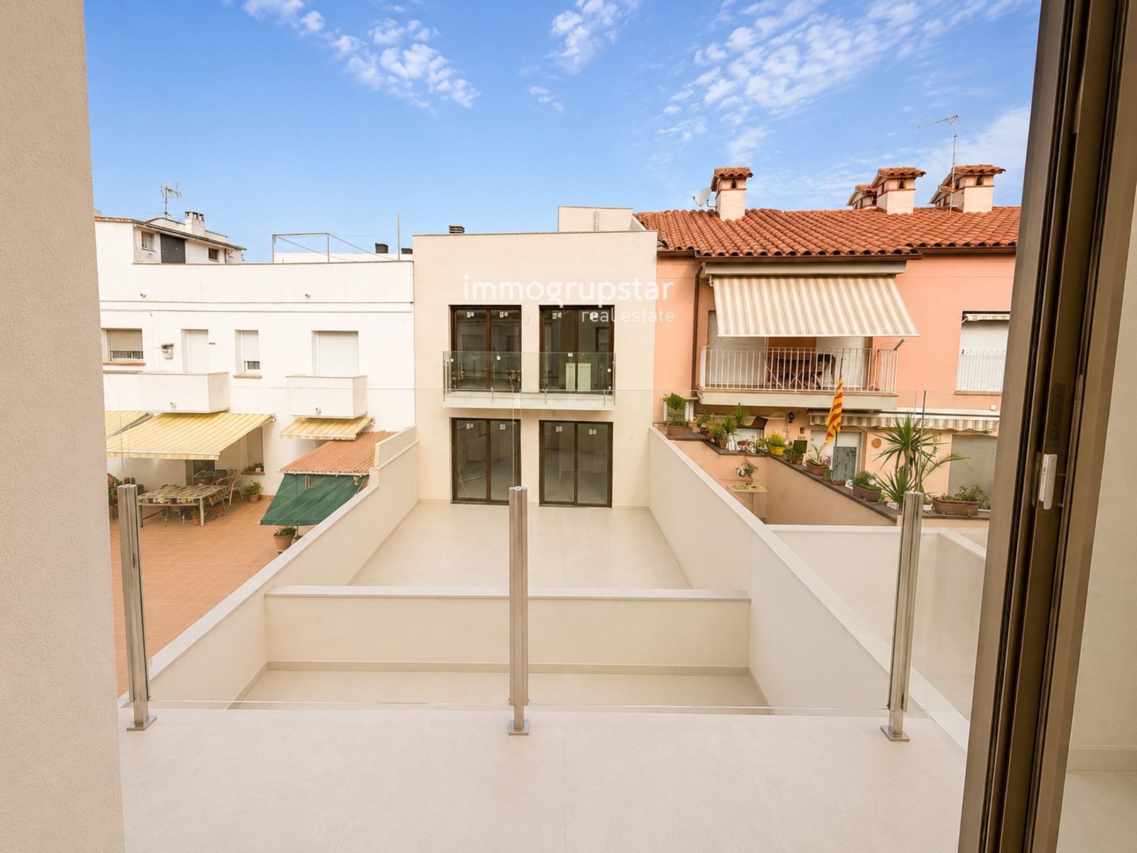 Piso de obra nueva con terraza exclusiva de 70 m² en Palamós - Foto 3