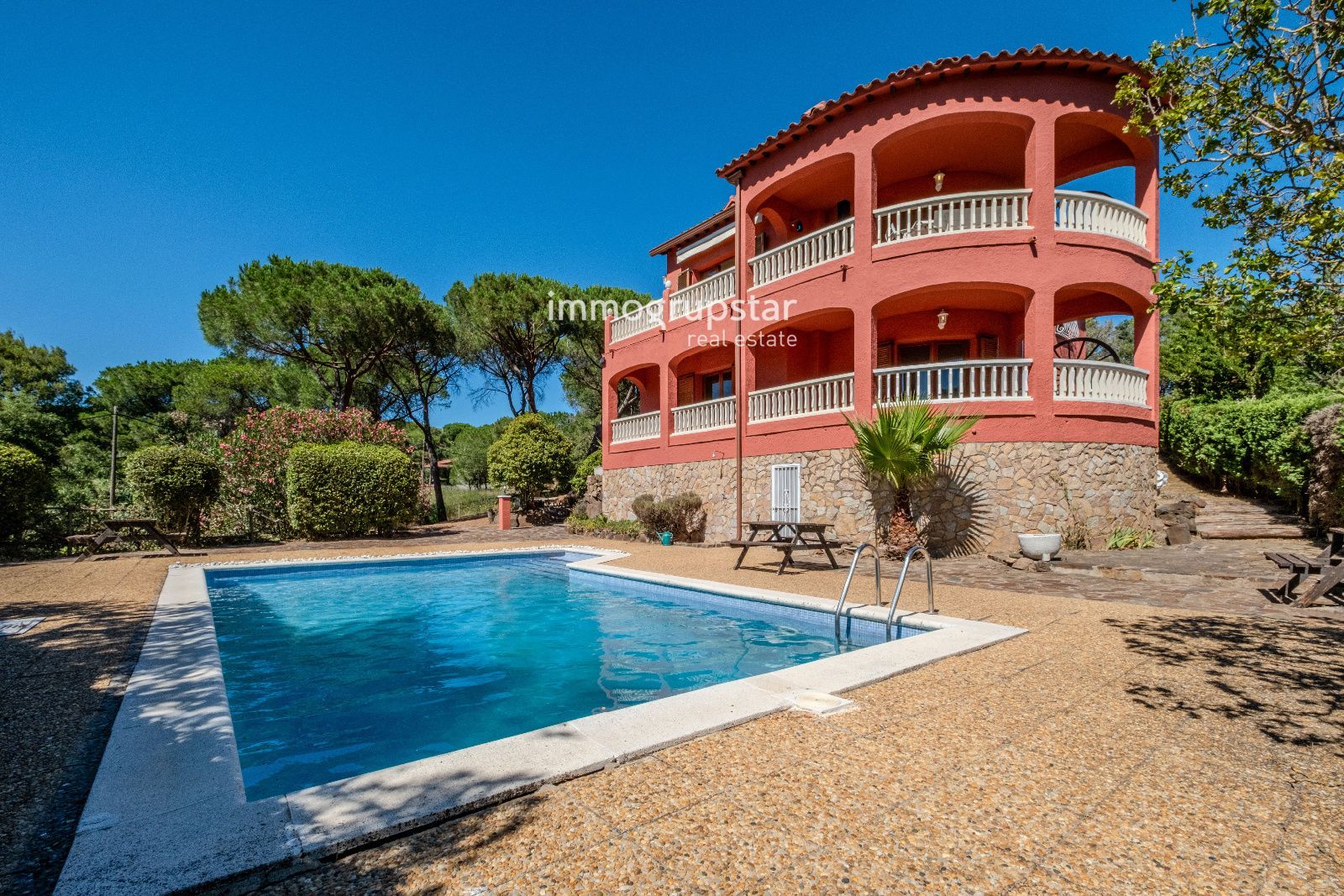 CHALET INDEPENDIENTE CON LICENCIA TURÍSTICA Y PISCINA EN MAS PERE - Foto 53