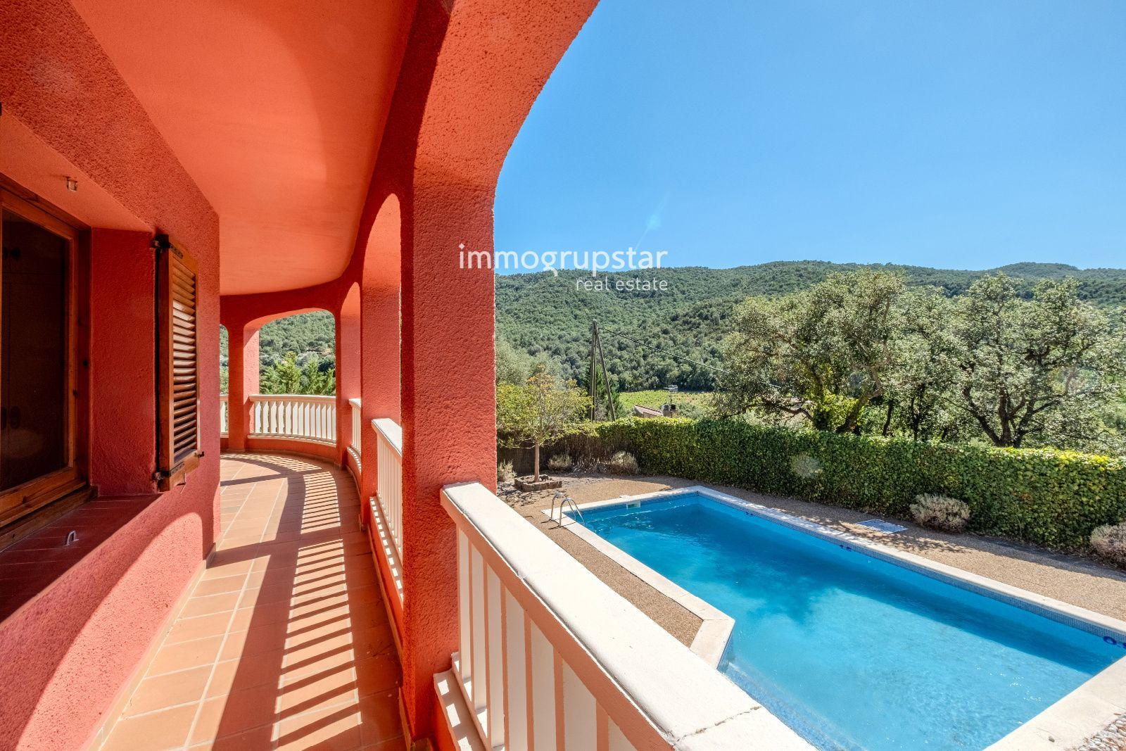 CHALET INDEPENDIENTE CON LICENCIA TURÍSTICA Y PISCINA EN MAS PERE - Foto 48