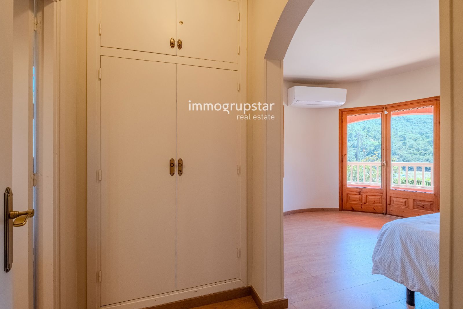 CHALET INDEPENDIENTE CON LICENCIA TURÍSTICA Y PISCINA EN MAS PERE - Foto 31