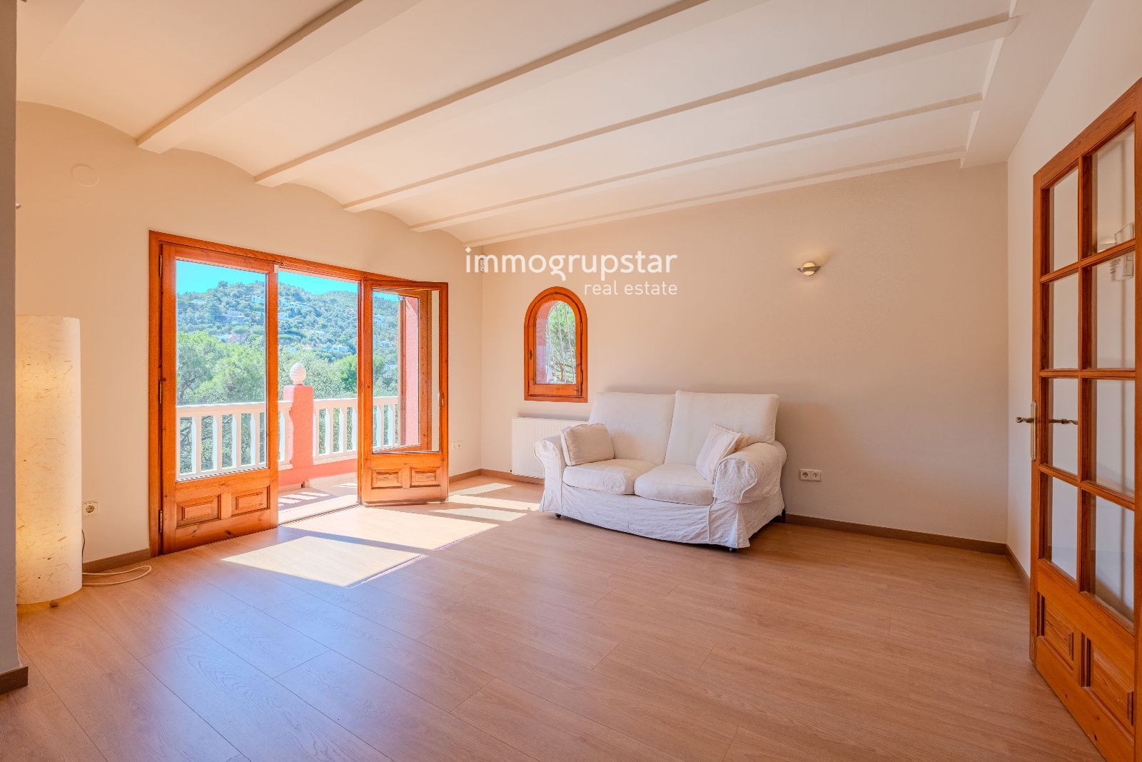 CHALET INDEPENDIENTE CON LICENCIA TURÍSTICA Y PISCINA EN MAS PERE - Foto 18