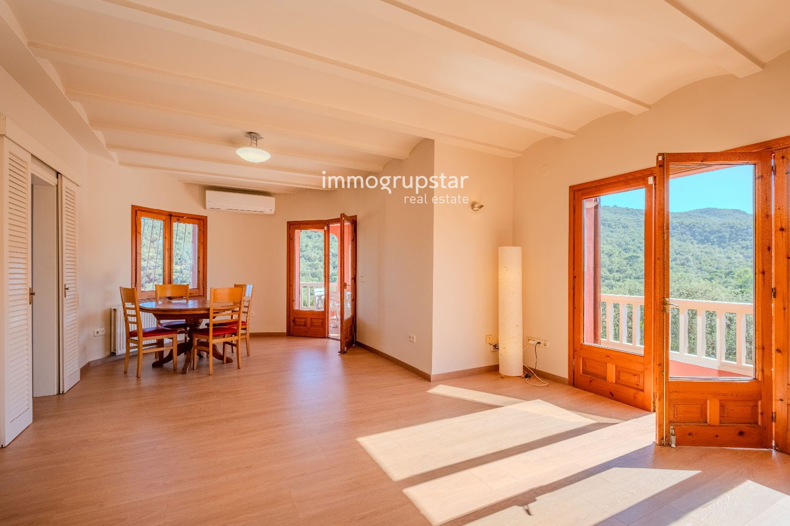 CHALET INDEPENDIENTE CON LICENCIA TURÍSTICA Y PISCINA EN MAS PERE - Foto 20