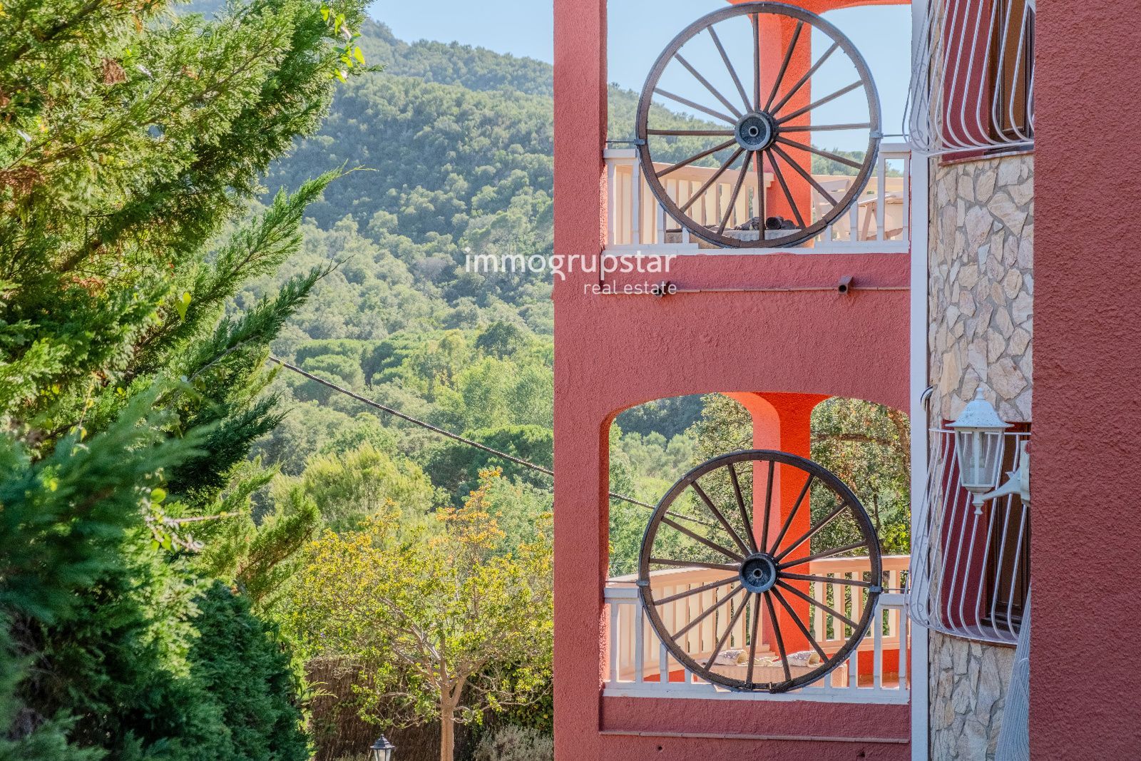 CHALET INDEPENDIENTE CON LICENCIA TURÍSTICA Y PISCINA EN MAS PERE - Foto 49
