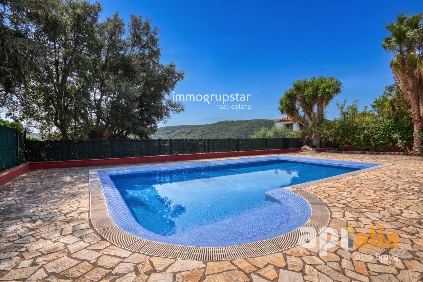 EXCLUSIVA APIALIA COSTA BRAVA | Casa con dos viviendas, piscina y vistas en Calonge - Foto 37
