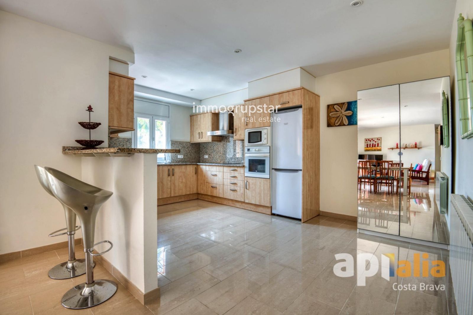 EXCLUSIVA APIALIA COSTA BRAVA | Casa con dos viviendas, piscina y vistas en Calonge - Foto 17