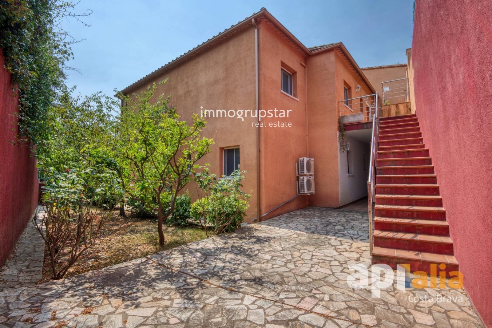 EXCLUSIVA APIALIA COSTA BRAVA | Casa con dos viviendas, piscina y vistas en Calonge - Foto 38