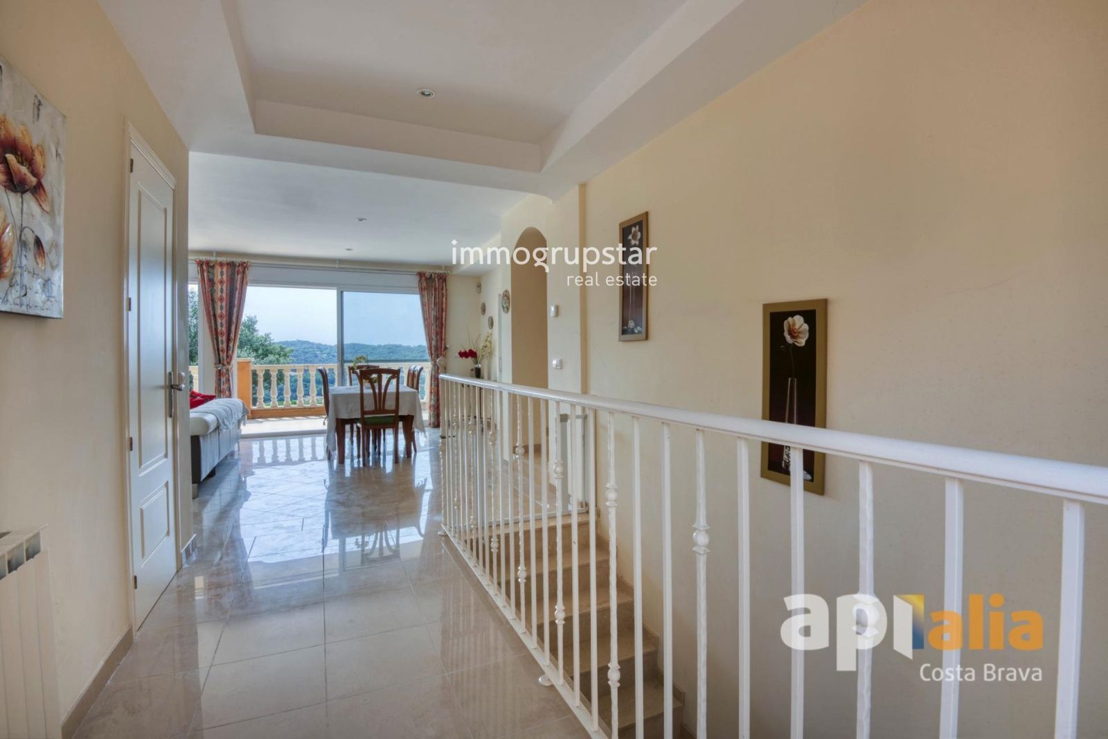 EXCLUSIVA APIALIA COSTA BRAVA | Casa con dos viviendas, piscina y vistas en Calonge - Foto 3