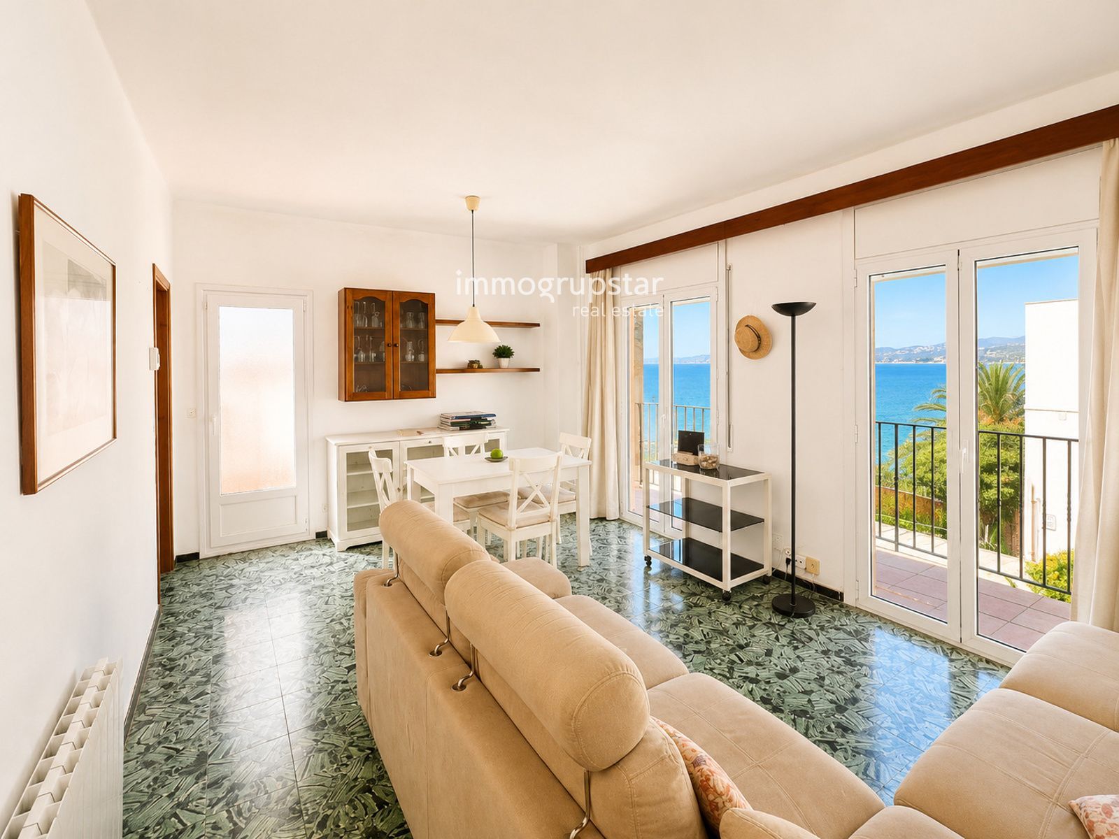 Exclusivo apartamento con terraza, garaje y vistas en Palamós - Foto 6